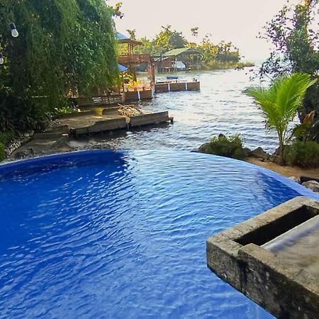 Casa Caribe Hotel Rio Dulce Eksteriør bilde
