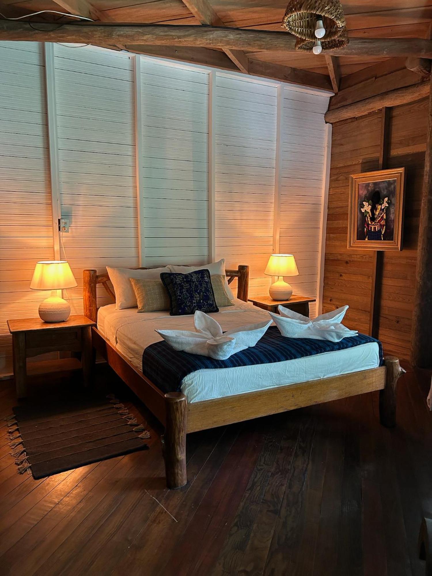 Casa Caribe Hotel Rio Dulce Eksteriør bilde