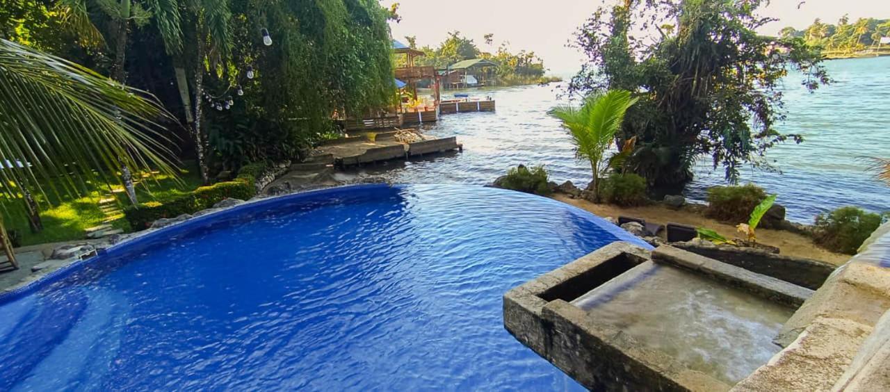 Casa Caribe Hotel Rio Dulce Eksteriør bilde