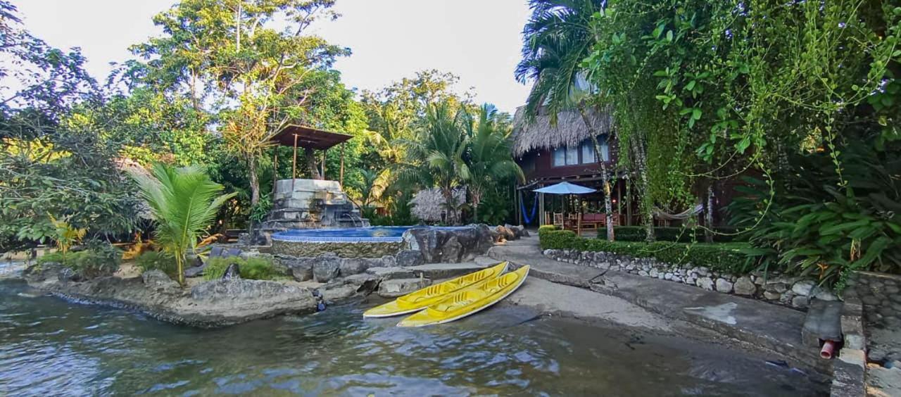 Casa Caribe Hotel Rio Dulce Eksteriør bilde